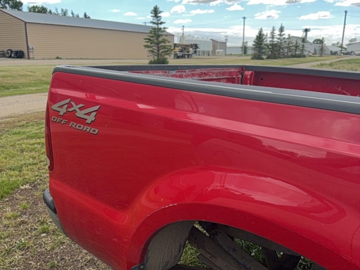 2001-ford-f350-image-17