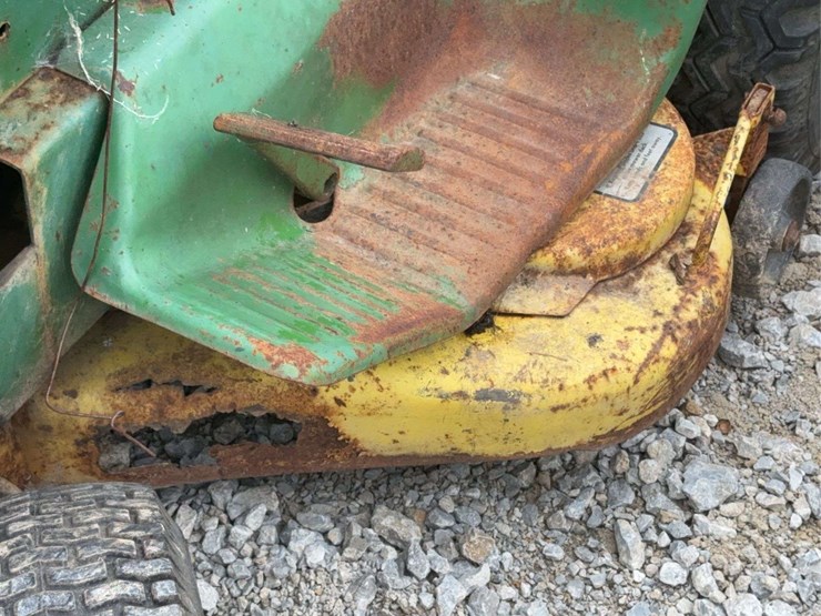 john-deere-110-image-7