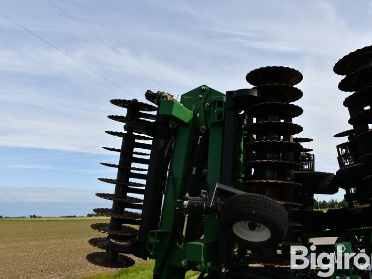 mcfarlane-incite-5140-drb-40'-universal-tillage-image-12