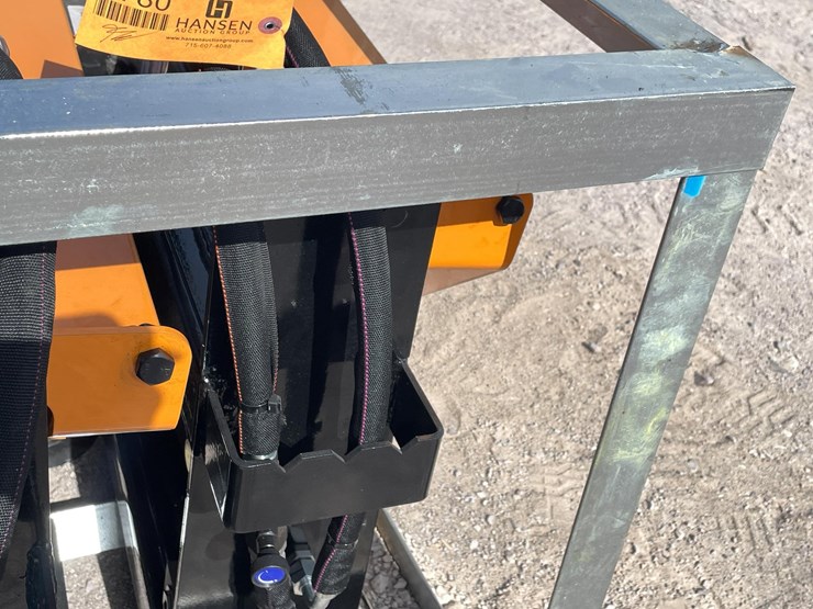 #2780-•-unused-2026-wolverine-adjustable-hydraulic-pallet-fork-attachments-image-11