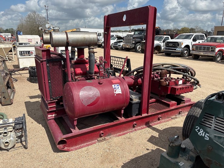 #2752-•-triplex-high-pressure-pump-image-1