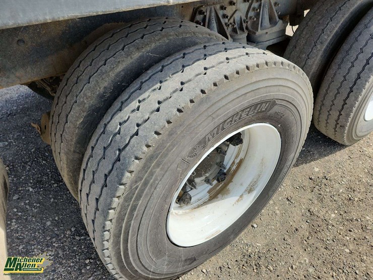 1999-mack-mr690s-image-9