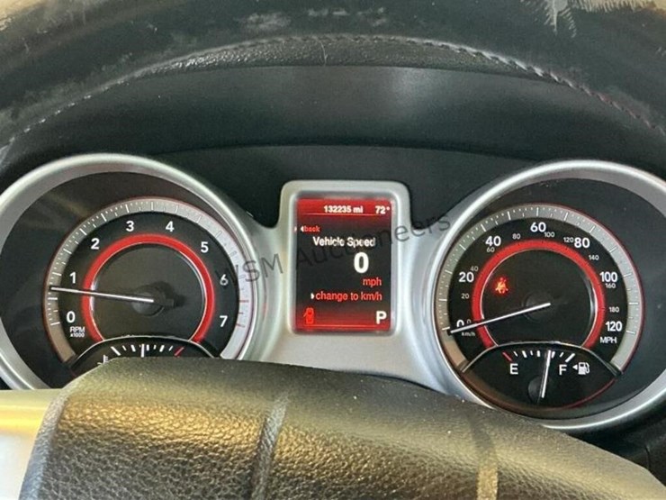 2015-dodge-journey-image-17
