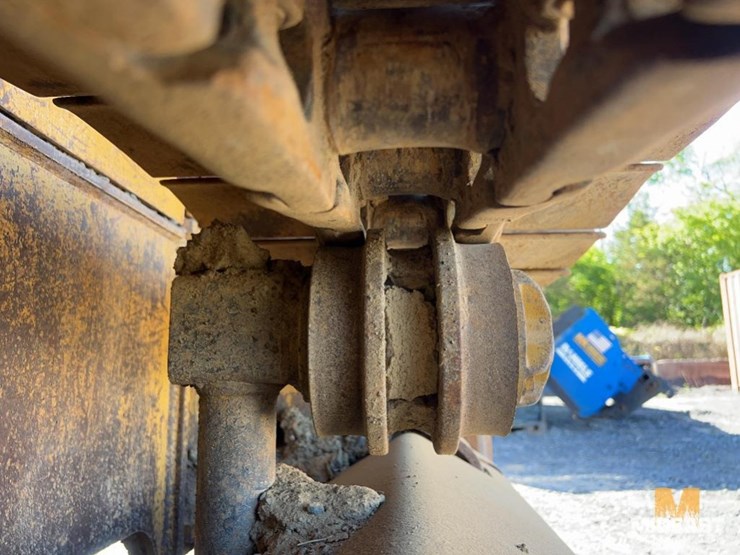 caterpillar-d5g-xl-image-15