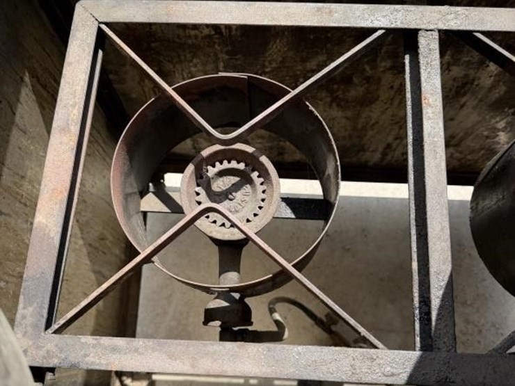 sl--commercial-fryer/mixer-bowls/weedeater-image-4