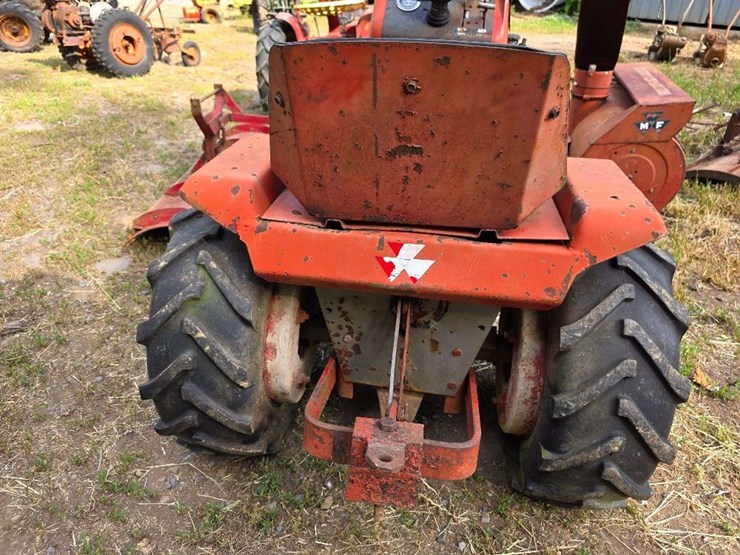 1974-massey-ferguson-12-image-7