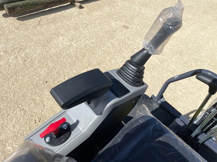#1106-•-new-ats-me18-mini-excavator-image-8