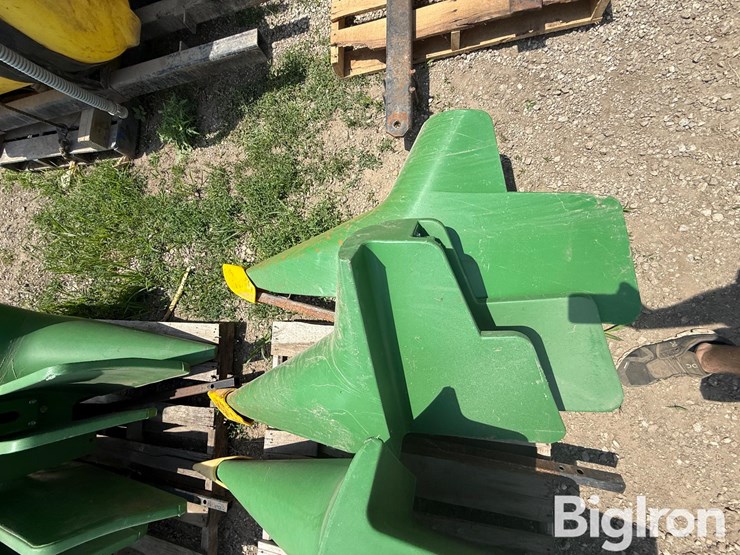 john-deere-platform-head-end-snouts-image-11