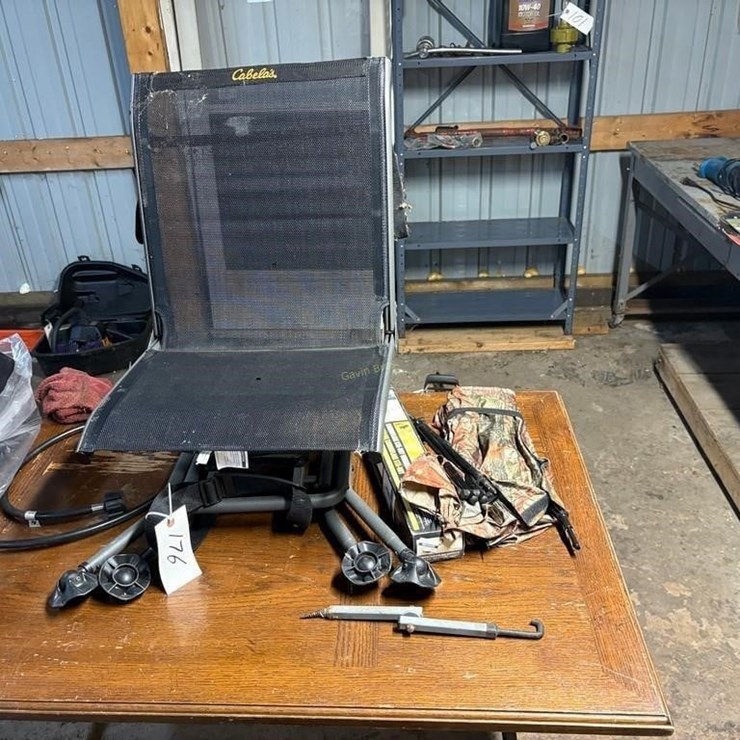 Cabelas Swivel Chair & hunting supplies