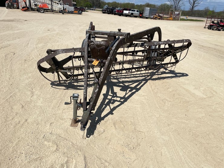 #510-•-john-deere-rake-image-2