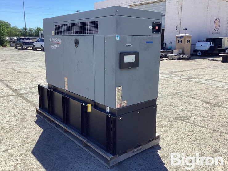 2019-generac-g0071900-15kw-generator-image-7