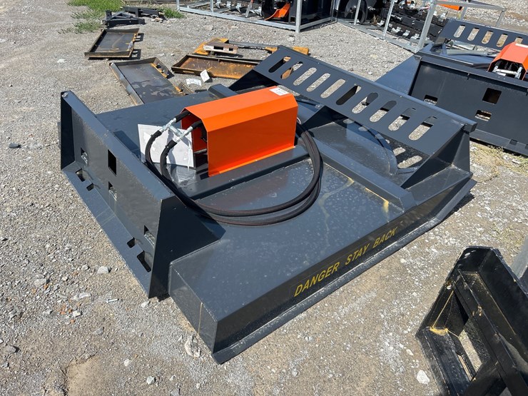 #27-•-wolverine-skid-steer-cutter-image-3