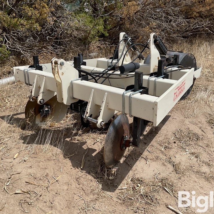PATRIOT PIVOT TRACK CLOSER