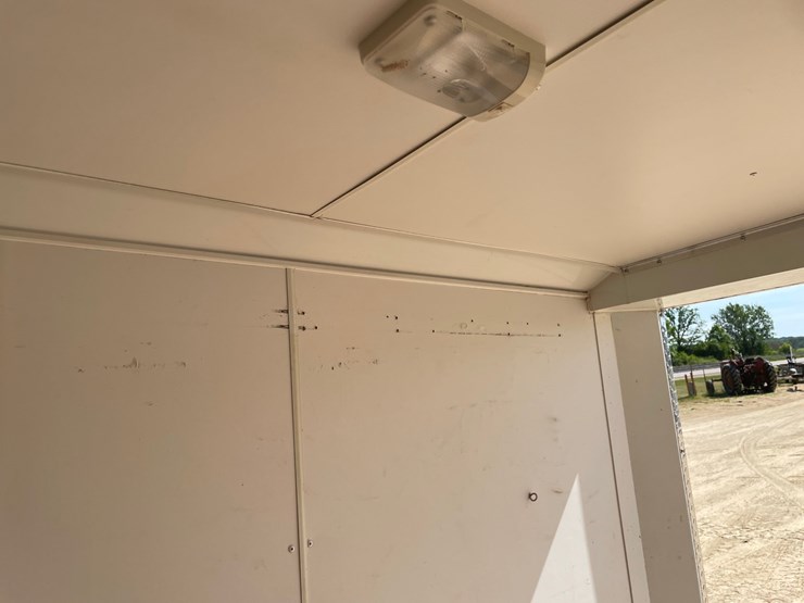 #412-•-2012-middlebury-16'-enclosed-trailer-(has-wi-title)-image-63