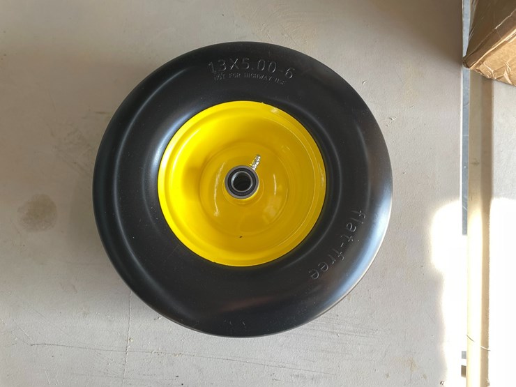 john-deere-2445-image-7