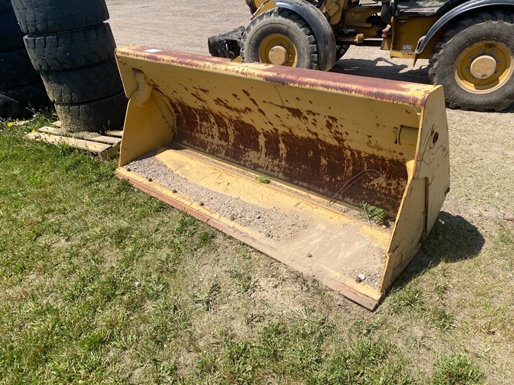 #7076-•-94"-4-in-1-loader-backhoe-bucket-(deerbrook,-wi)-image-1