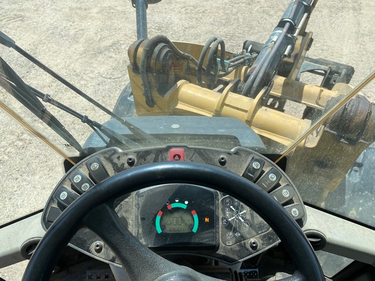 caterpillar-906h2-image-45