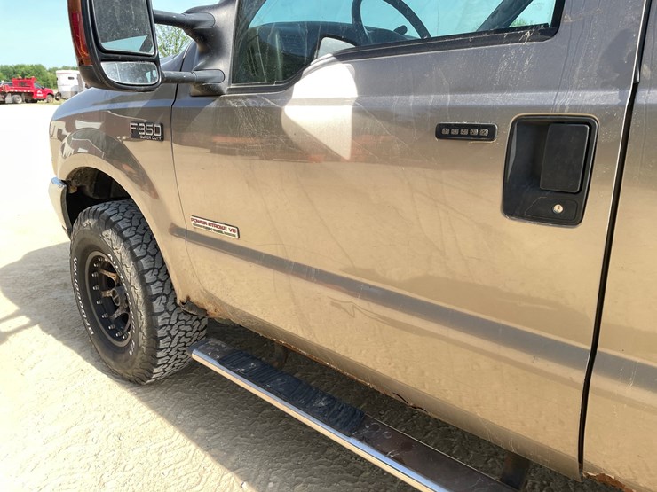 2004-ford-f350-image-17