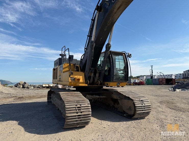 2015-deere-470g-lc-image-12