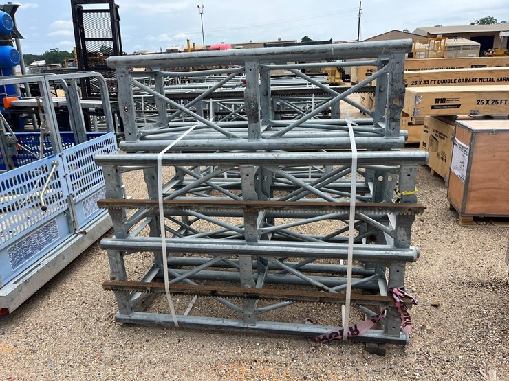 #2766-•-hek-tpm1600sd-electric-mast-climbing-work-platform/material-hoist-image-20