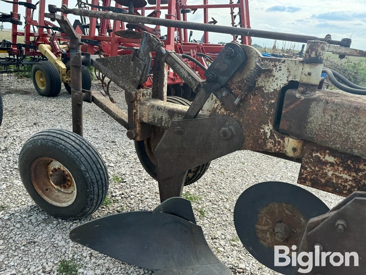 dmi-5-bottom-plow-image-19