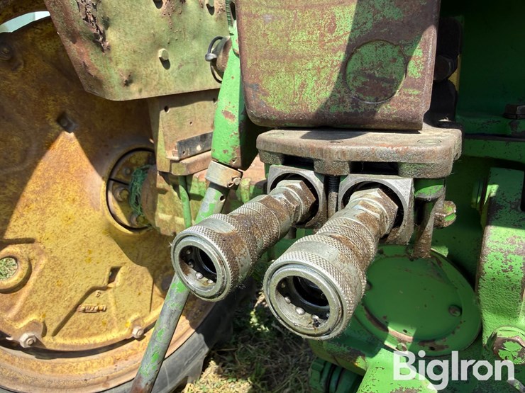 1961-john-deere-4010-image-15