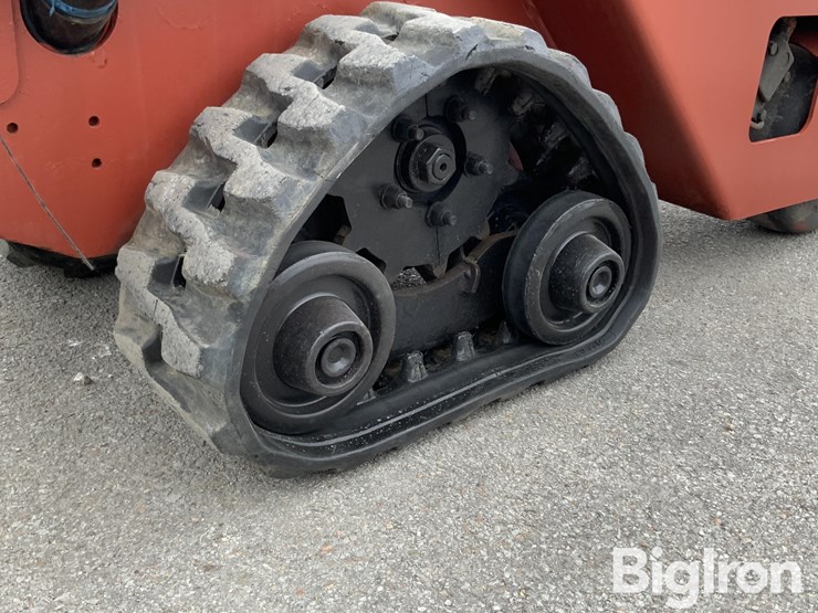 2013-ditch-witch-rt24-image-13