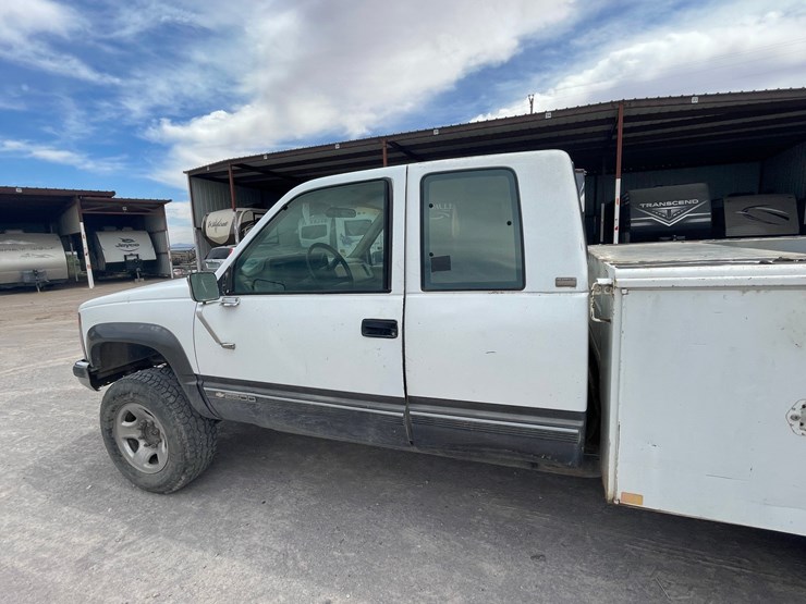 1992-chevrolet-k2500-image-23