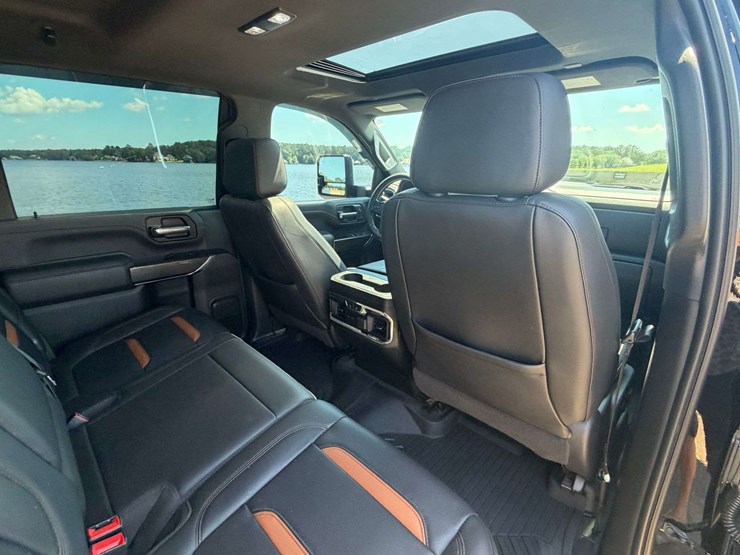 2020-gmc-sierra-2500-image-26
