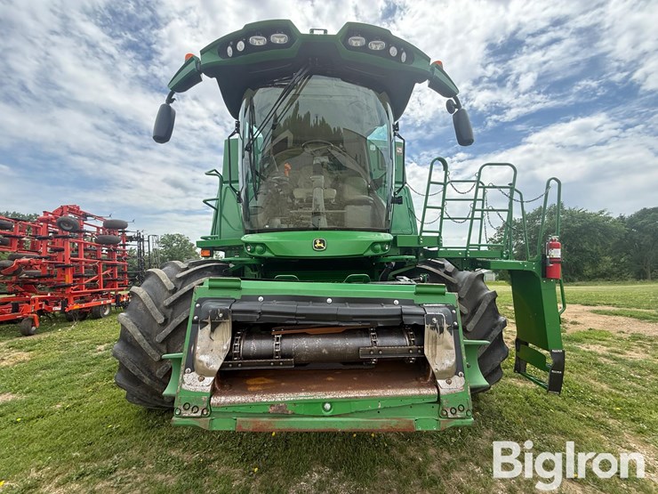 2020-john-deere-s790-image-2
