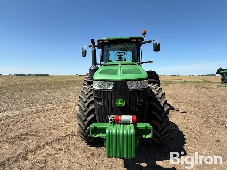 2012-john-deere-8285r-image-2