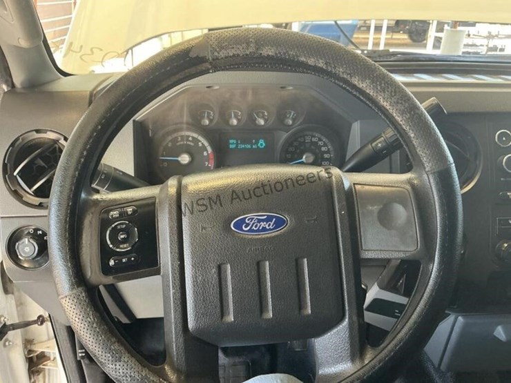 2014-ford-f250-image-19