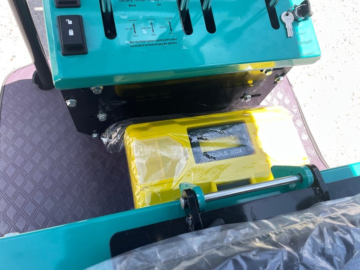 #2654-•-unused-cfg-mini-excavator-image-15