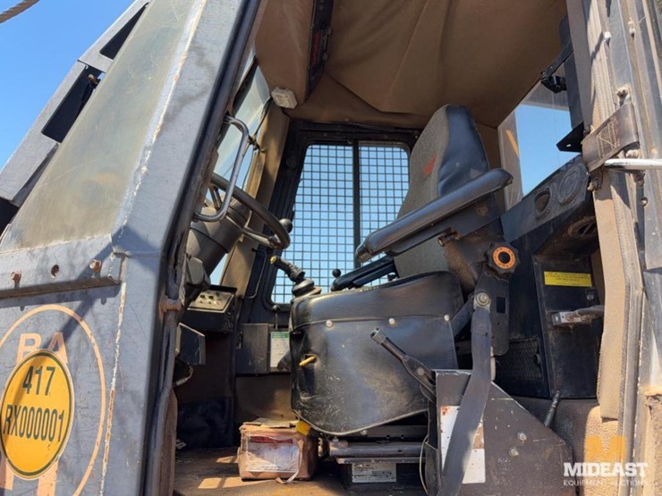 1999-hydroaxe-731e-feller-buncher-image-12