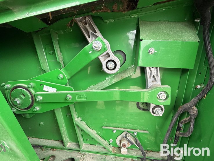 2019-john-deere-s780-image-15
