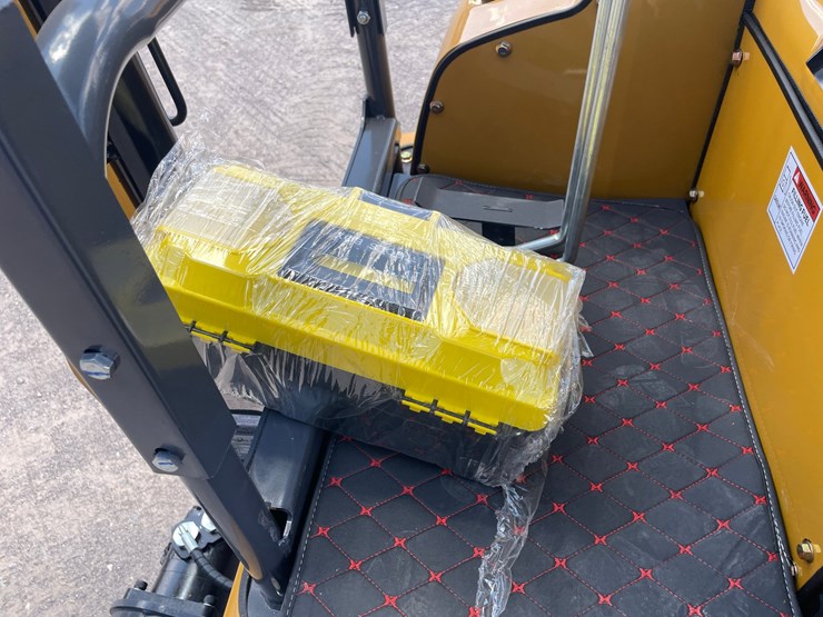 #2662-•-unused-cfg-mini-excavator-image-14