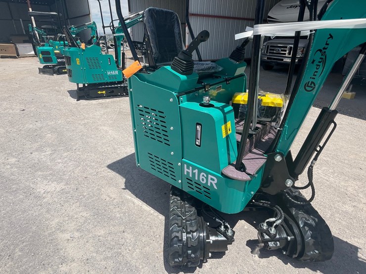#2656-•-unused-cfg-mini-excavator-image-29