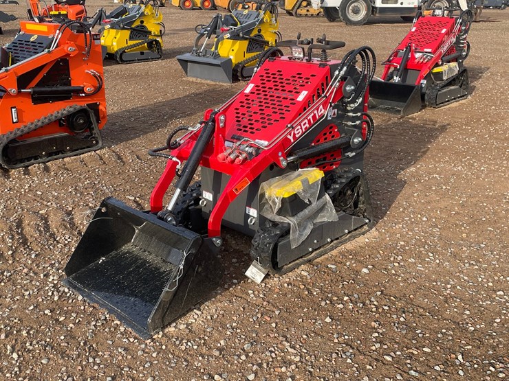 #2007-•-2026-agt-ysrt14-skid-steer-loader-image-1