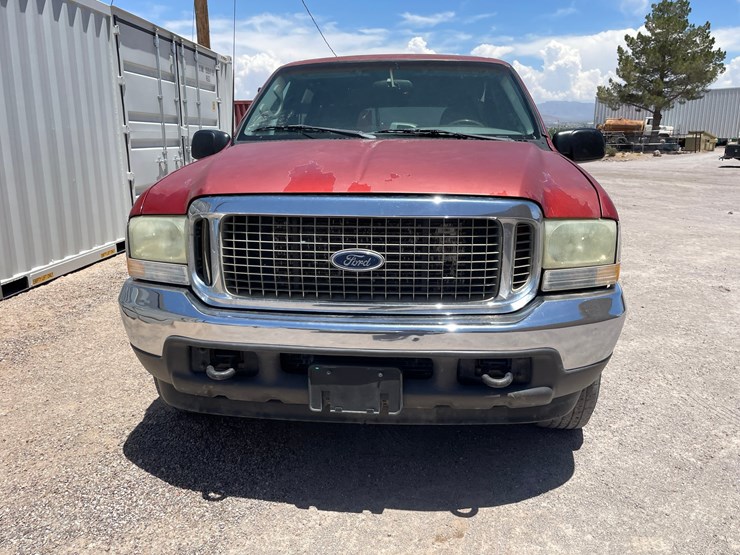 2002-ford-excursion-image-2