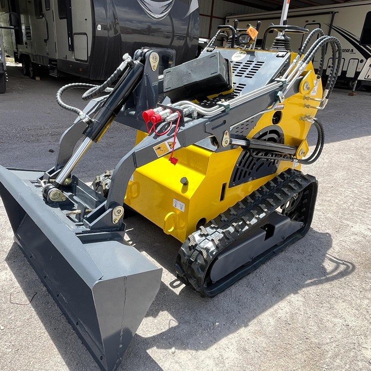 #2701 • Unused 2026 Mini Skid Steer Loader