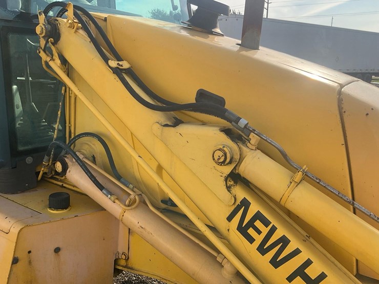 1998-ford-655e-image-22
