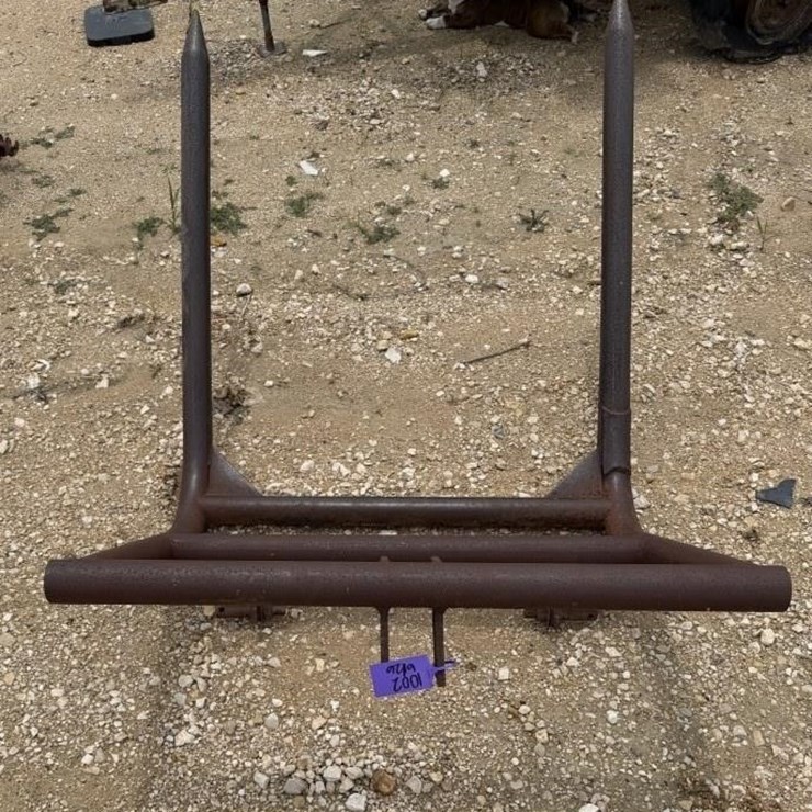 L3- 3pt Single Hay Bale Remover