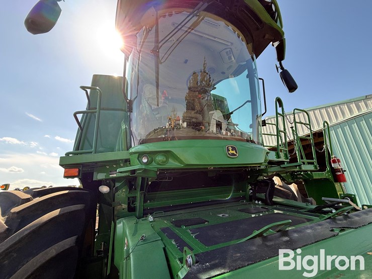 2020-john-deere-s790-image-13