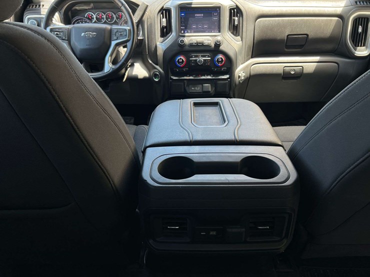 2021-chevrolet-silverado-1500-image-48