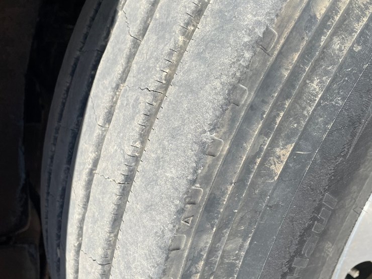 2003-kenworth-t800-image-11