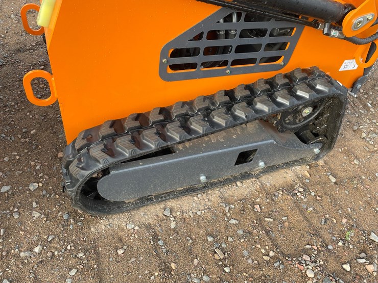 #2005-•-unused-2026-landhonor-mini-skid-steer-loader-image-8