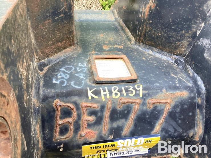 geith-580sn-18"-loader-backhoe-bucket-image-16