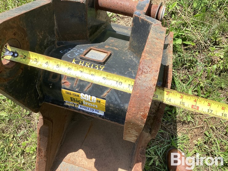 geith-580sn-18"-loader-backhoe-bucket-image-10