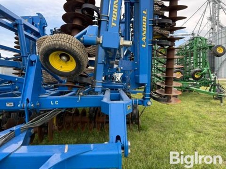 2017-landoll-7450-49-image-13