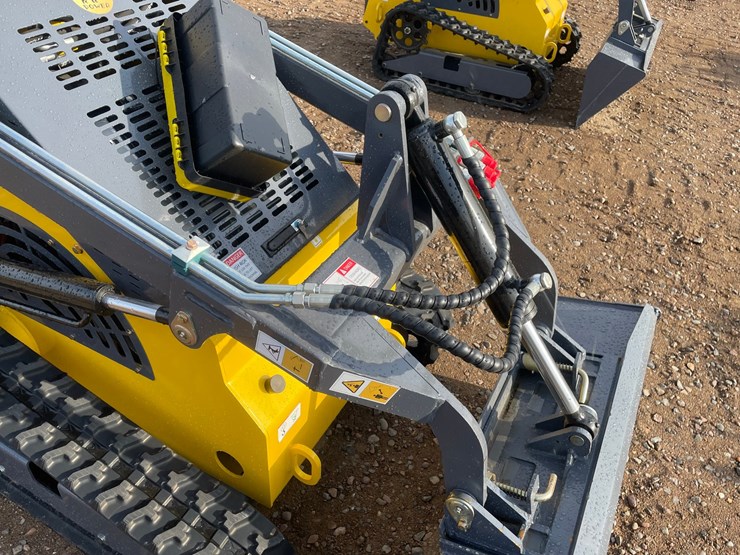 #2013-•-unused-2026-ats-power-mini-skid-steer-loader-image-8